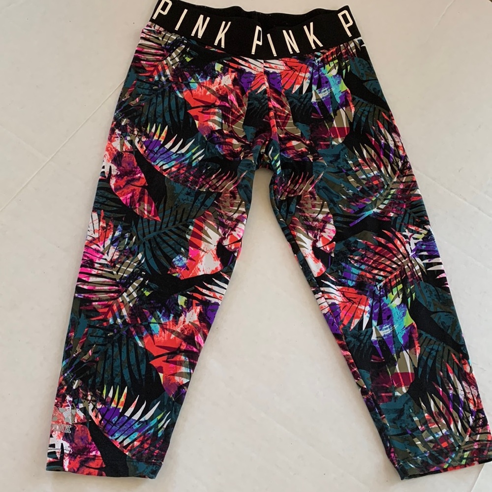PINK Victoria’s Secret XS Capri Leggings